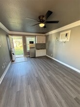 Building Photo - 5519 Rio Sabinas St