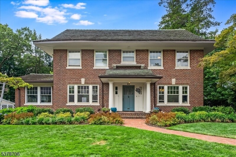 Foto principal - 43 Ardsley Rd