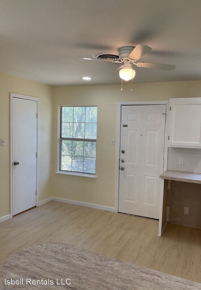 Foto del edificio - 3 br, 2 bath House - 902 Highland Ave