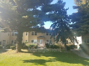 Building Photo - 824 N 46th St