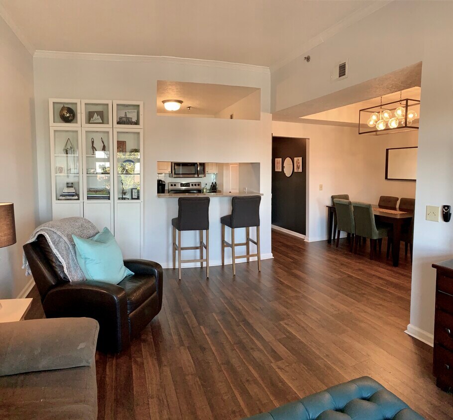 2025 Woodmont Blvd, Nashville, TN 37215 Condo for Rent in Nashville