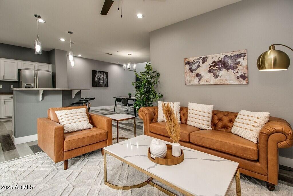 Foto principal - 2241 E Pinchot Ave