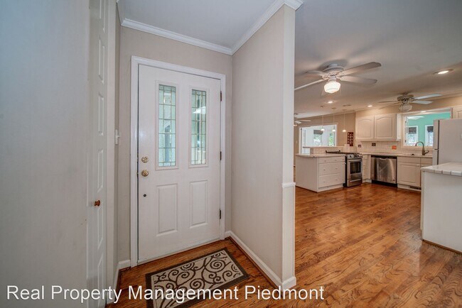 Foto del edificio - 3 br, 2 bath House - 2961 Shillingford Cou...
