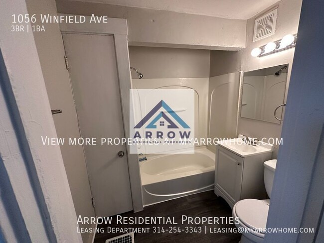 Building Photo - 1056 Winfield Ave