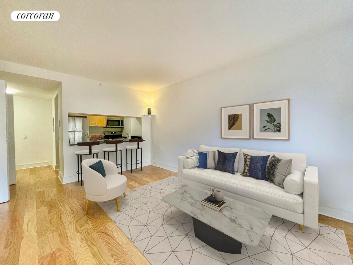 Foto principal - 323 W 96th St