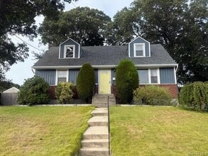 Building Photo - 15 N Leech Cir