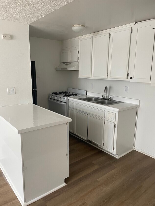 Fiesta Apts Apartments in Lompoc, CA