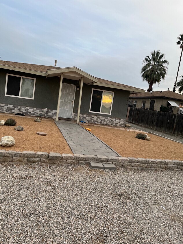 1222 Turquoise Ave, Mentone, CA 92359 House Rental in Mentone, CA