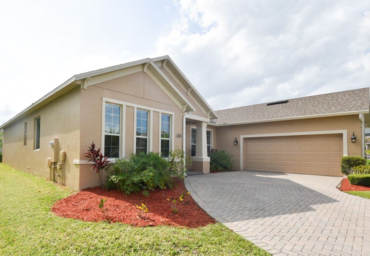 Primary Photo - 2425 Misty Cove Cir