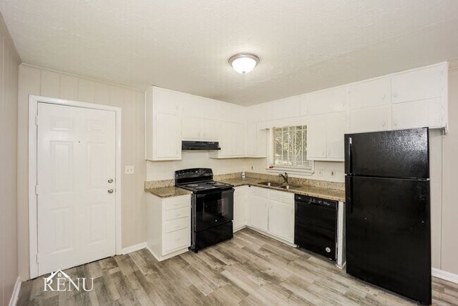 Building Photo - 4077 Rockey Valley Drive