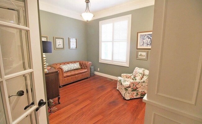 Building Photo - 1512 Victoria Green Blvd