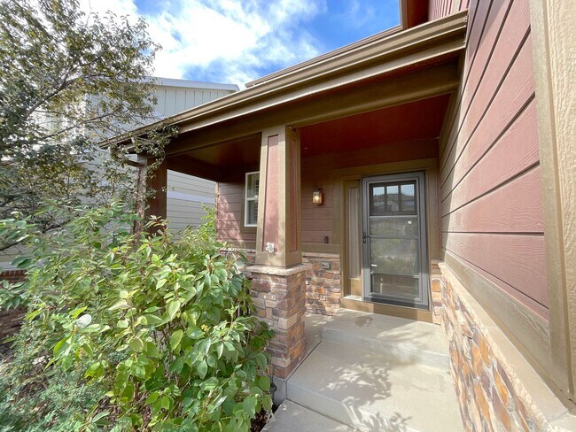 Foto del edificio - 6652 Maple Stone Ln
