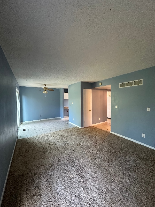 Building Photo - 2117 Quail Creek Dr