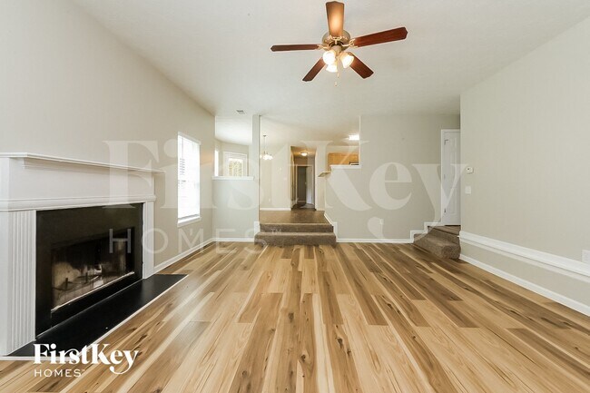 Foto del edificio - 1714 Cape Fear Way