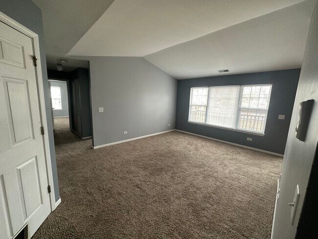 Building Photo - 1197 N Red Oak Cir