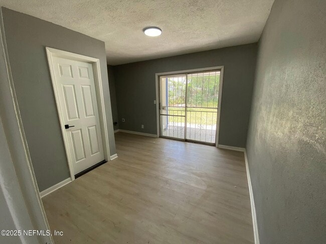 Building Photo - 6539 Thurgood Cir E