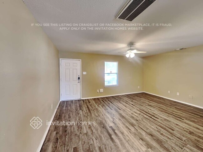 Foto del edificio - 1466 Grand Prince Ln