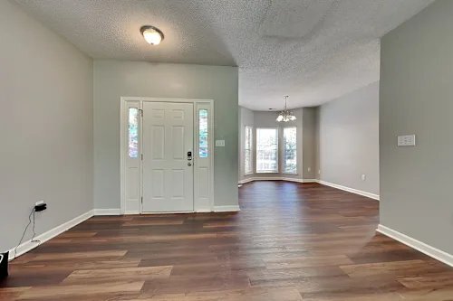 Photo - 11907 Harris Pointe Dr House