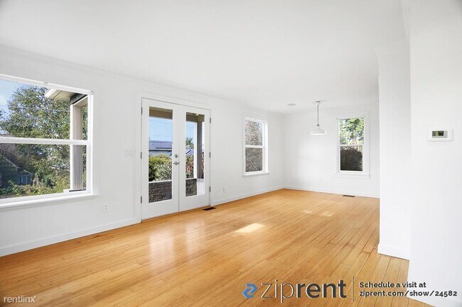 Foto del edificio - 3 br, 1 bath House - 6216 2nd Ave NW, Seat...