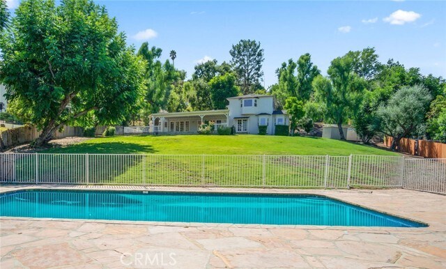 Foto del edificio - 4800 Brewster Dr