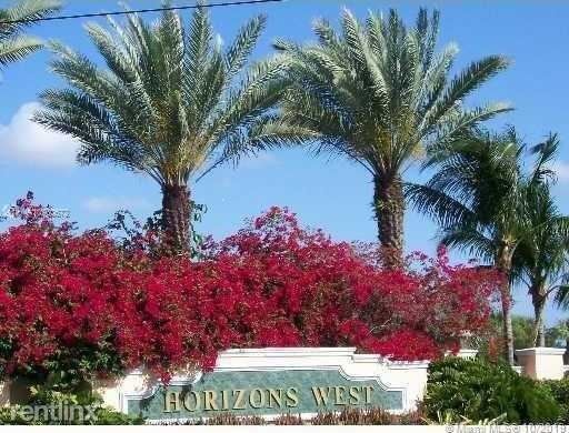 Building Photo - 2 br, 2 bath Condo - 8760 SW 133rd Ave Rd 122