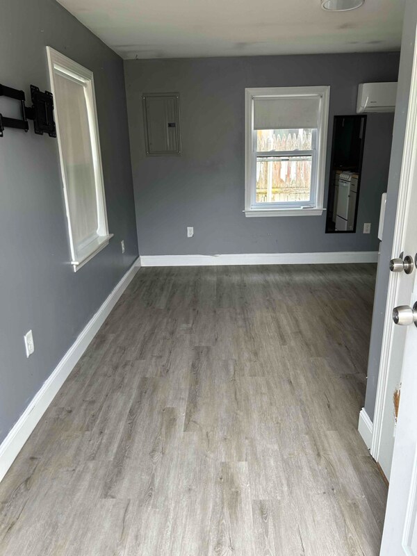 Foto del edificio - 817 Lafayette Rd