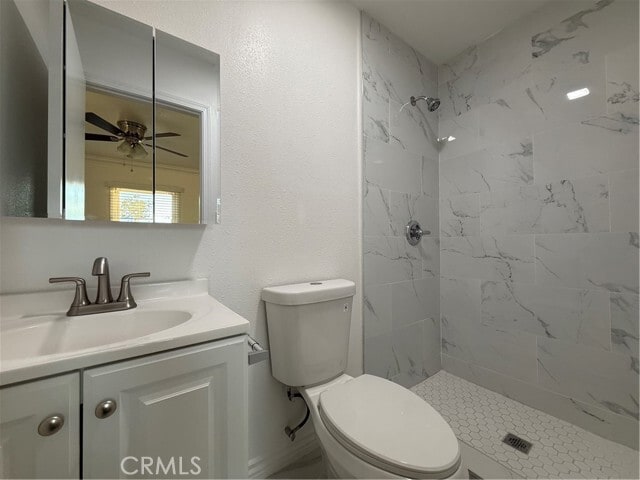 Foto del edificio - 545 N Toland Ave