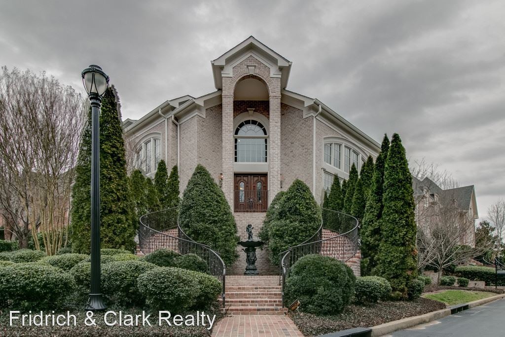 Primary Photo - 4 br, 3.5 bath House - 61 Whitworth