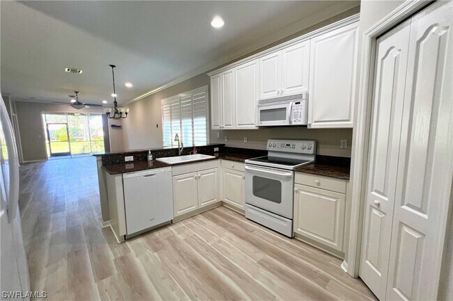 Building Photo - 13655 Lucera Ct