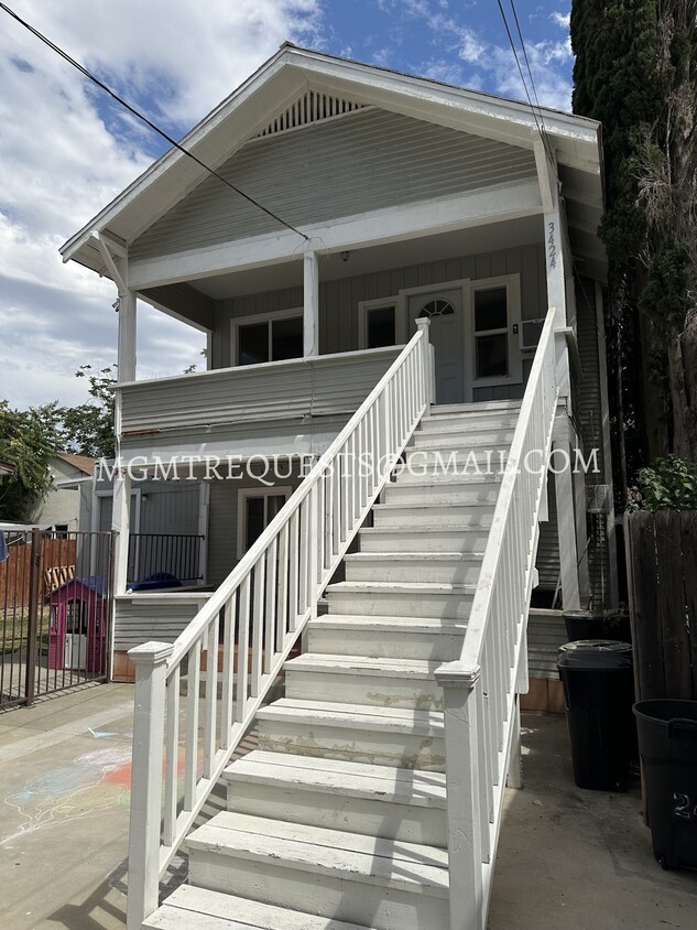 Primary Photo - 3420 Lemon Street, Unit 3424
