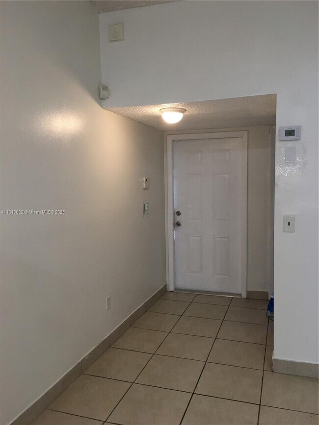 Foto del edificio - 1303 S Liberty Ave