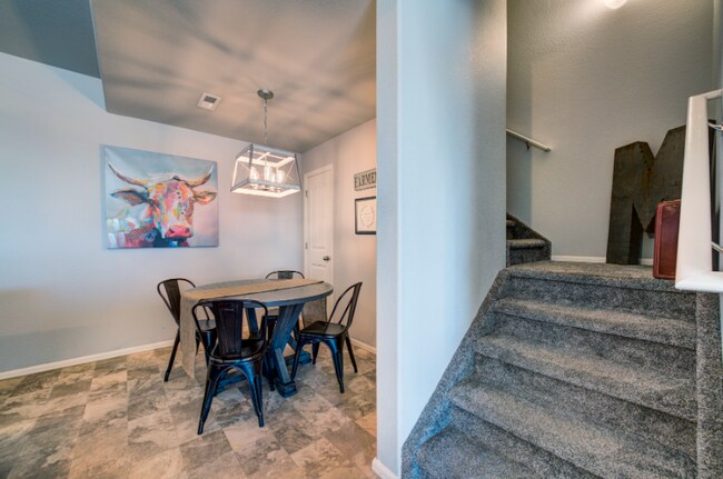 Foto del edificio - 7423 Sand Lake Heights