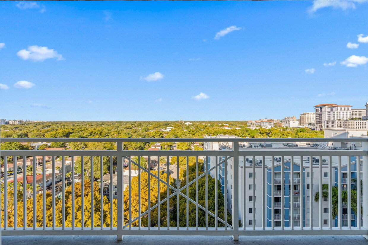 Foto principal - 2665 SW 37th Ave