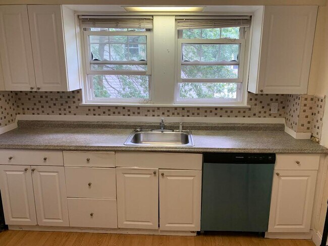 Foto del edificio - 6bed near Boston College available late august 2026