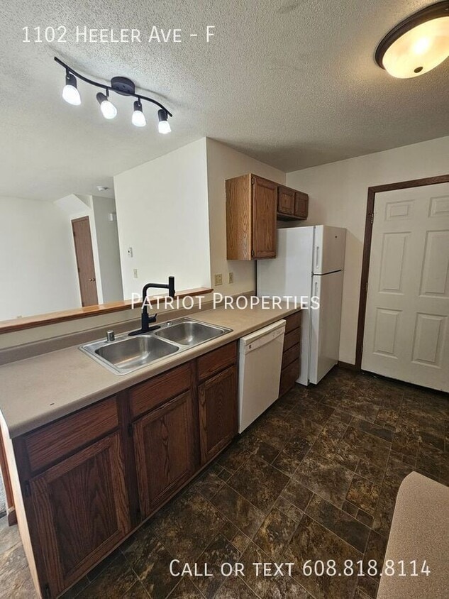 Foto principal - 1102 Heeler Ave