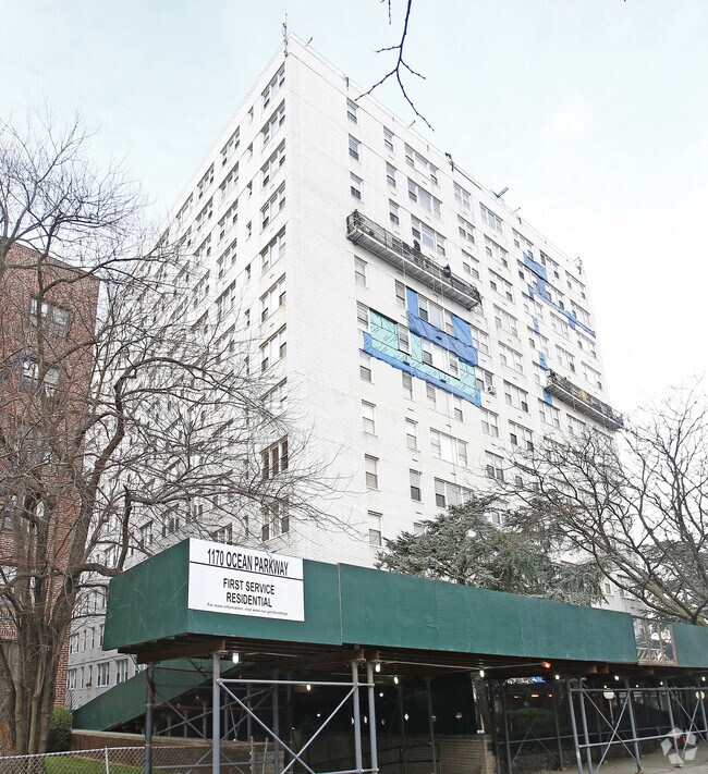 Foto principal - Sutton House Apartments