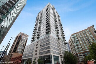 Building Photo - 653 N Kingsbury St