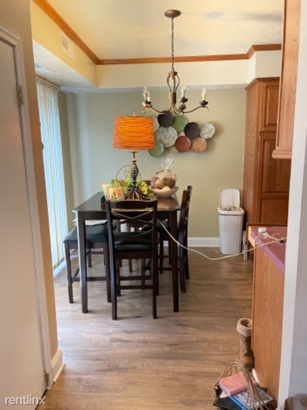 Foto del edificio - 3 br, 2 bath Condo - 4244 Regal Ave
