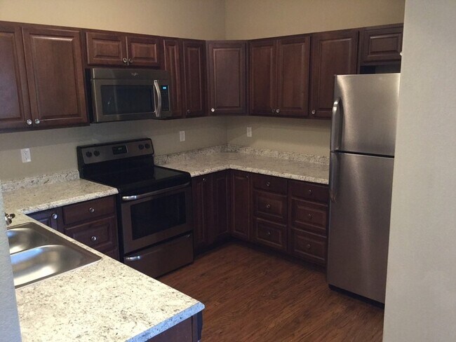 Foto del edificio - 914 N Garfield Ave