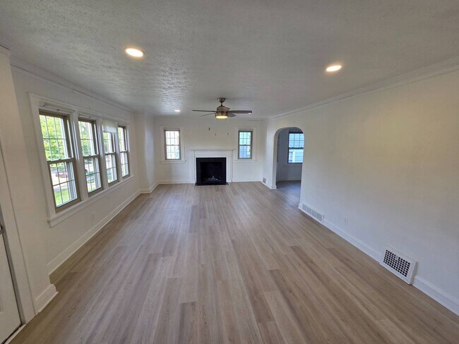 Foto del edificio - 17424 Winslow Rd
