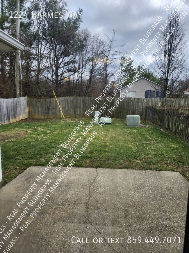 Building Photo - Charming 3 Bedroom 2 Bath Home in Andover