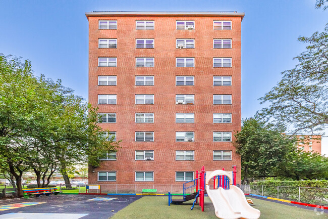 Building Photo - Aguilar Gardens