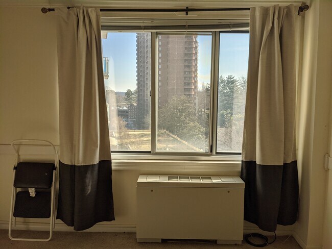Foto del edificio - 10201 Grosvenor Plz