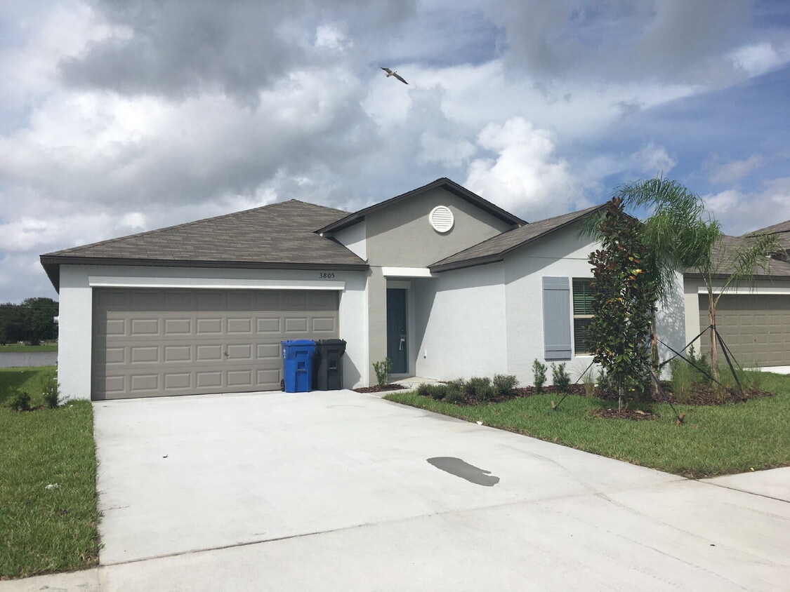 Photo - 3805 Romano Busciglio St.