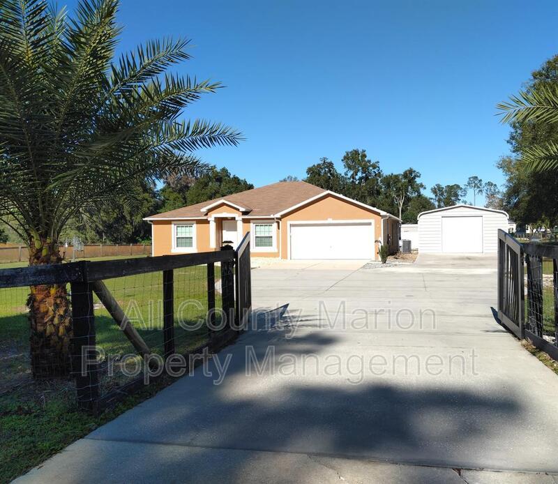 Foto principal - 475 NE 35th St