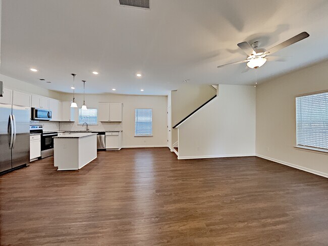 Building Photo - 167 Jackson Brook Loop