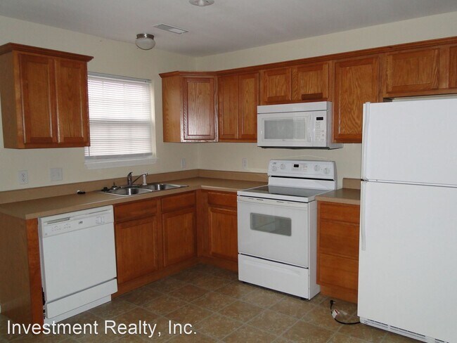 Building Photo - 24418 Tupelo Ln