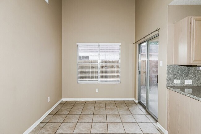 Foto del edificio - 13230 Firebrick Dr