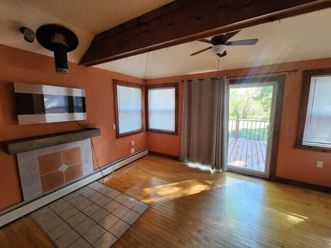 Foto del edificio - Charming 3BR House in Rutland