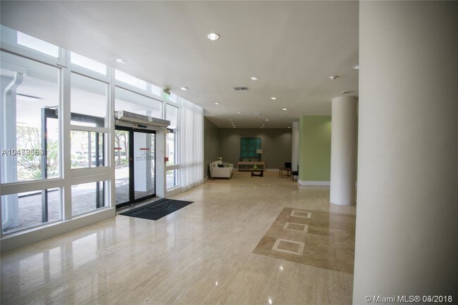 Building Photo - PARKVIEW POINT CONDO